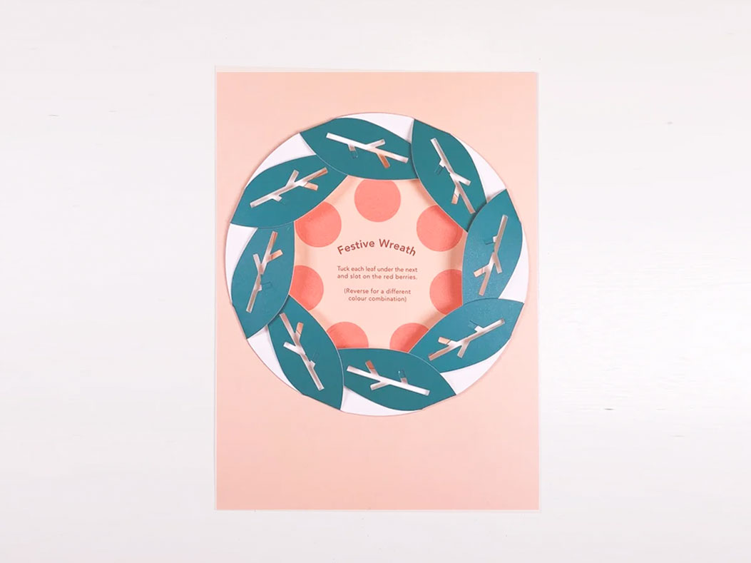 »Festive Christmas Wreath« — CUT&MAKE