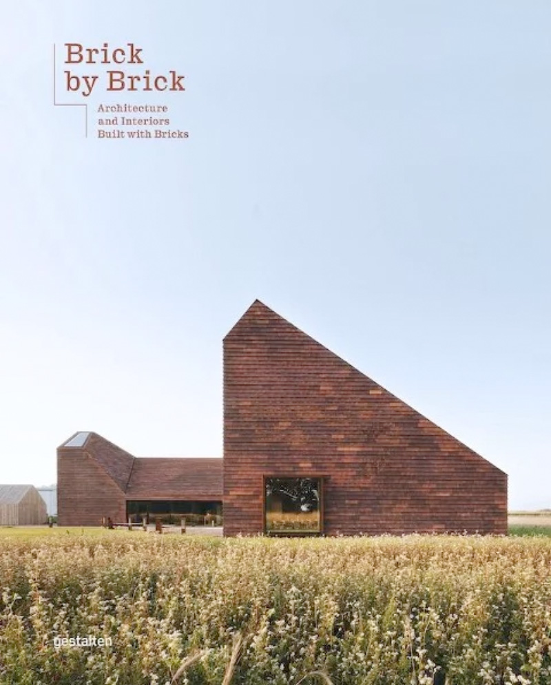 »BRICK BY BRICK«  — GESTALTEN